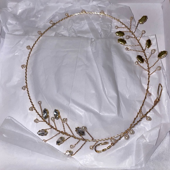 Emma Katzka Athena Halo - Picture 4 of 11